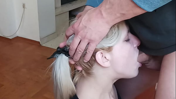 Play MP4 - Slutty Amateur Cum in Mouth Deep Throat Swallows Sucking Big Cock