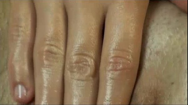 Play MP4 - Very Nice Girlfriend