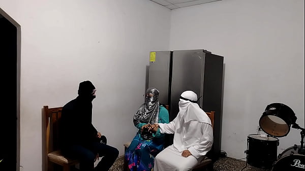 Nonton Amateur Latina Fucks After Priest ́s Blessing - Real Homemade Sex thumbnail