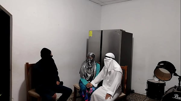 Amateur latina fucks after priest ́s blessing real homemade sex