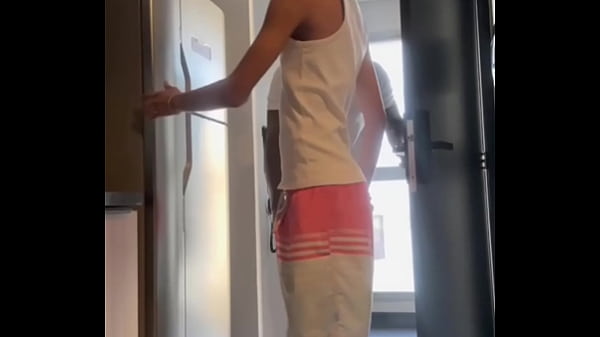 Play MP4 - comi o cuzinho do meu vizinho