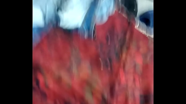 Nonton Haciendiole El Perrito A Una Chica De Piel De Afro thumbnail