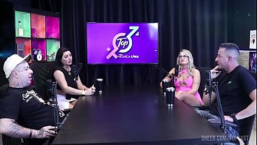 Fudeu a casada Monica Lima ao vido na web e o marido s&oacute; assistiu. Bruna carlos, uma loira muito gostosa fudeu com a Monica Lima na frente do corno manso. 