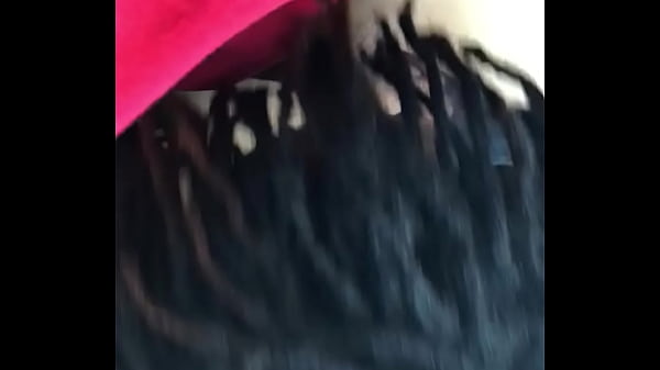 Play MP4 - Sloppy head in car