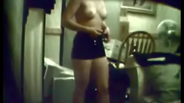 Little aimee changes clothes on camera