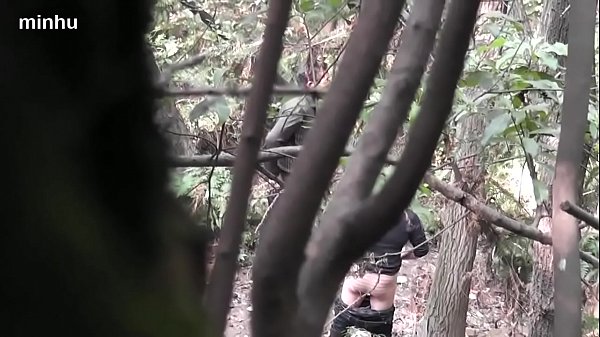 Asian old man fuck whore in wood 1_goo.gl/TzdUzu