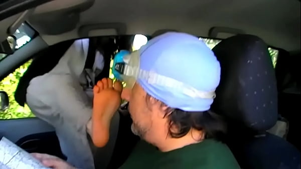 Play MP4 - A Bad Stinky Car Ride &lpar;Italfetish&rpar;