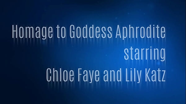 Nonton Lizzy Eats Out Chloe's Pussy Trailer thumbnail