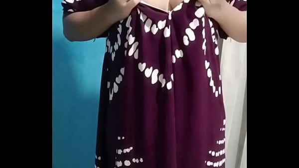 Bu guru cantik masturbasi kesepian di tinggal suami ke luar kota 