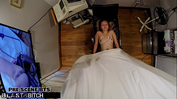 Become Doctor-Tampa, Blast Ava Siren's Virgin Pussy With Cum 