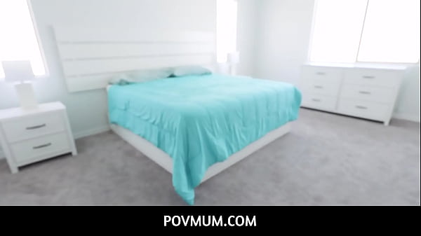 Nonton Sexy Stepmom Teaching Her Boy How To Be A Real Man - Ashley Wolf, Jay Rock thumbnail