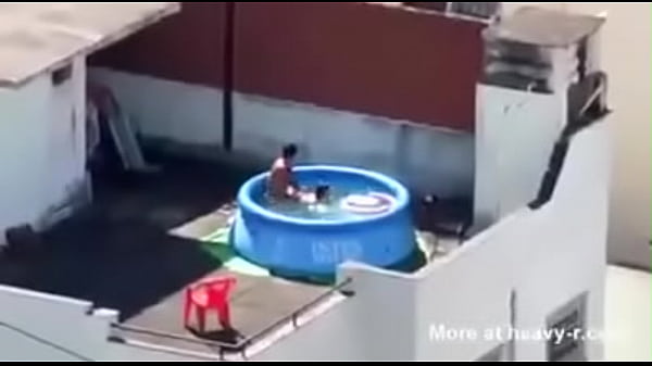 Chimando a laGorda en la Piscina MP4