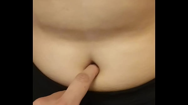A very pampered belly button 