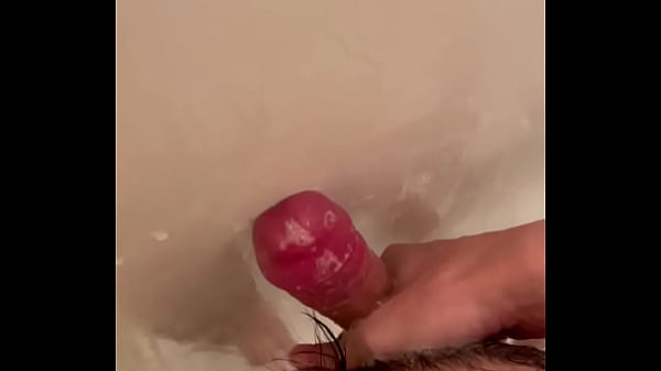 Play MP4 - 日本人　ネカフェのシャワールームで射精