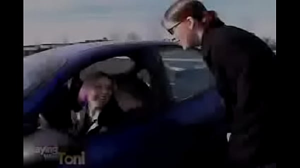 Nonton Playing With Toni Leila Trailer thumbnail