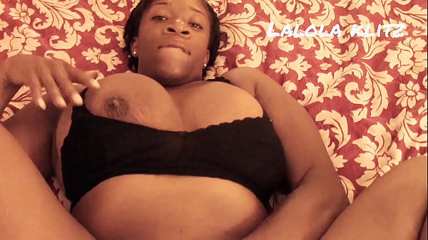 Lalola klitz have a chocolate pussy 