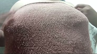Nonton Mama Se Depila Las Axilas Y Muestra Sus Tetas Y Pezones Grandes thumbnail