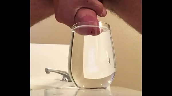 Play MP4 - Man cumming into a glass of water&period;  Imagine if it was your mouth&period;