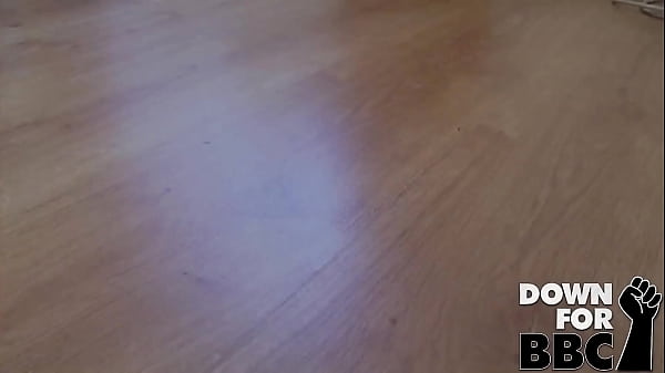 Nonton Down For Bbc - Linda Sweet Showing Off Her Sexy Lingerie thumbnail