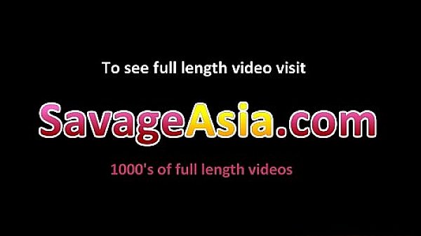 Amazing asian teen slurping cum 