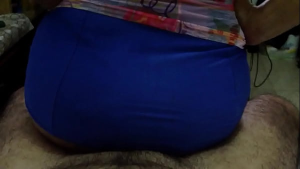 Mi querida esposa tragando verga