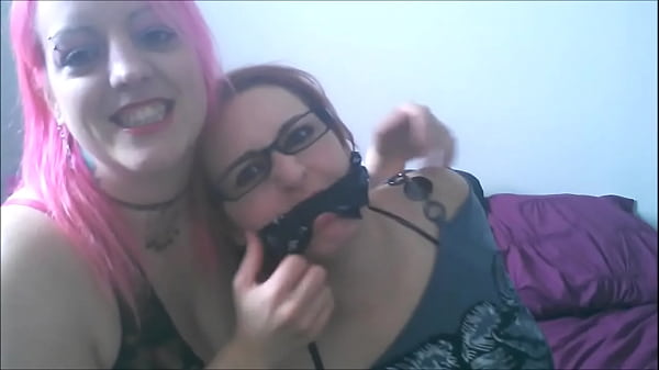 Lesbian Cunt Gags Tied Up Girlfriend thumbnail