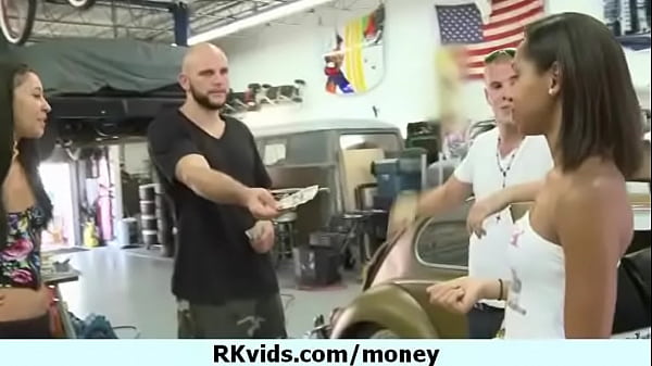 Sexy girl_loves sex and money 18