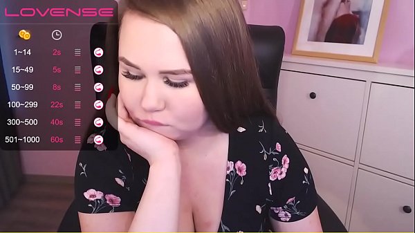 Provocative Amateur Girl Touches Herself Strenuously_In FrontOf Her_Cam LiveAction_From South Korea