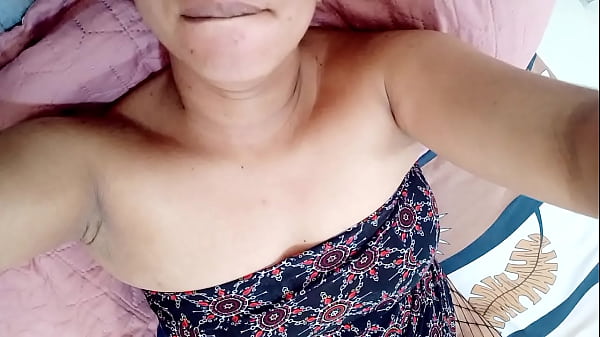 UNFAITHFULSTEPMOTHER CHUCKS HER HUSBAND IN HIS ABSENCE SHE GETS NAKED IN_A VIDEO_CALL WITH HER LOVER