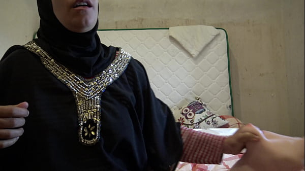 Play MP4 - hot algerian cuckold wife from France wants to have sex with big black cocks in Marseille