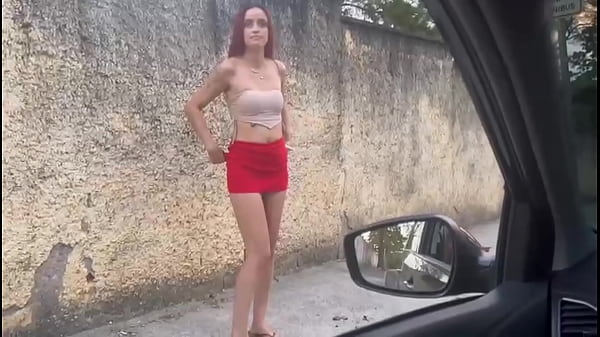 Asking for information on the street from a hot girl who was at the bus stop