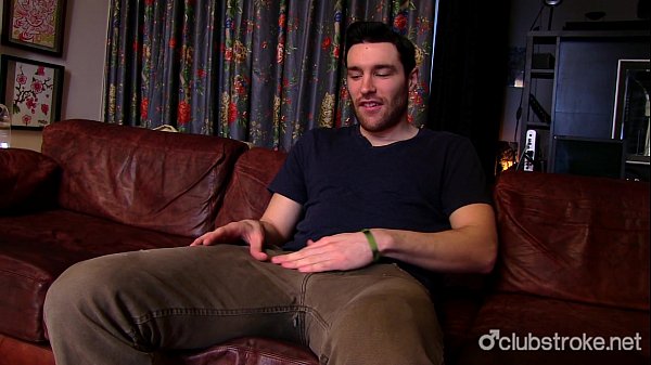 Play MP4 - Handsome Straight Guy Tommy Masturbating