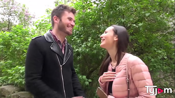 Play MP4 - Lilu Moon gets hard fucked in the ass