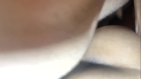 Ela e muito gostosa e eu meti a rola 