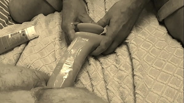 Playing with huge dildo anal 