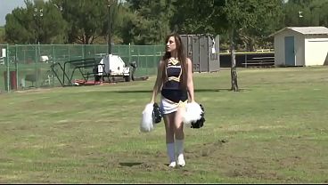 Nonton Horny Little Cheerleader Wants All The Bbc thumbnail