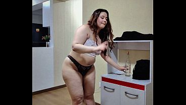 Nicole's Silly Fat Tease Jiggling Cellulite Ass & Soft Belly Dance thumbnail