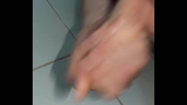 Play MP4 - Chileno hot hot hot