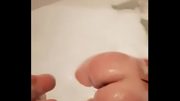 Fudendo a Namorada do amigo