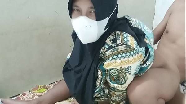 Play MP4 - Ngentot istri sialan tukang selingkuh