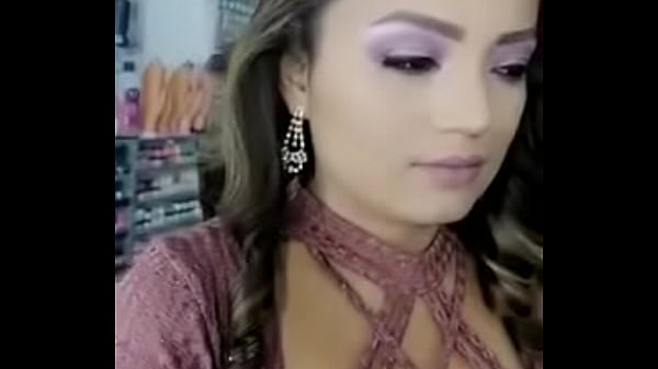 Nonton Yo En Mini Vestido thumbnail