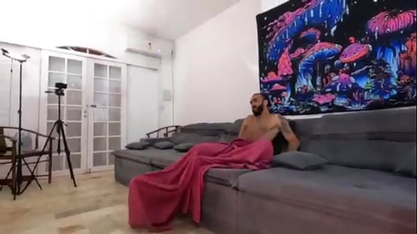 Nonton Ruivinha Safada Caindo De Boca Na Piroca Do Tio thumbnail