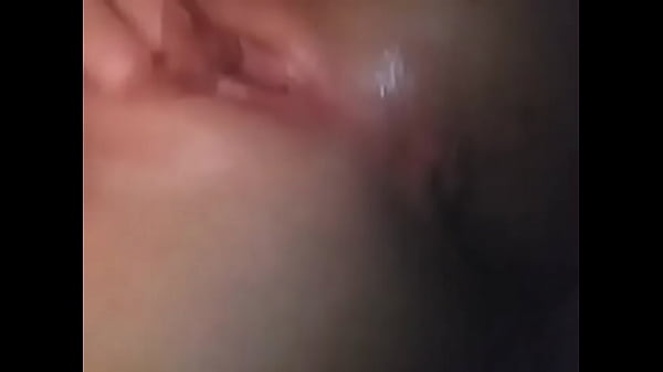 Play MP4 - Dedo no cuzinho