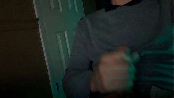 ELLA ME PIDE QUE ME MASTURBE 