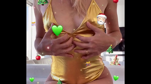 Je vous souhaite une tr&egrave;s belle journ&eacute;e et un merveilleux r&eacute;veillon de No&euml;l 