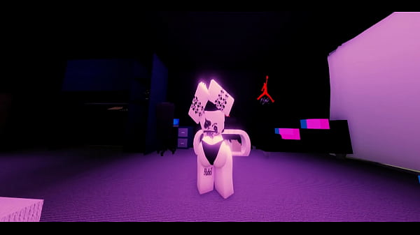 Latenight fun with_this emobaddie