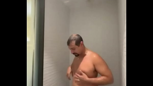 Nonton Retweete Se Voc&ecirc; Curte O Put&atilde;o Barrigudo E Caralhudo Da Pica Grossa ! E N&atilde;o Perde Tempo N&atilde;o E Paga Logo Pra Gozar As ... thumbnail