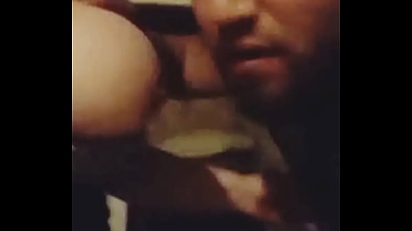 Nonton Alimentando A Ternero Wacho thumbnail