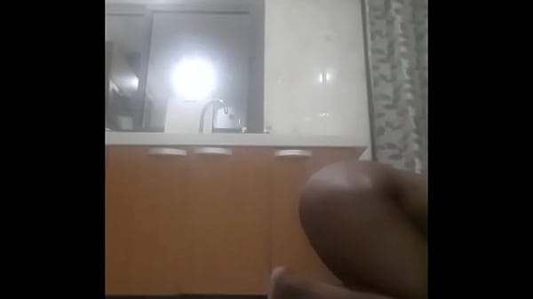 Play MP4 - Slutty ebony sister cleaning floor naked part 2