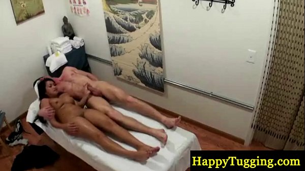 Real asian masseuse giving happy ending